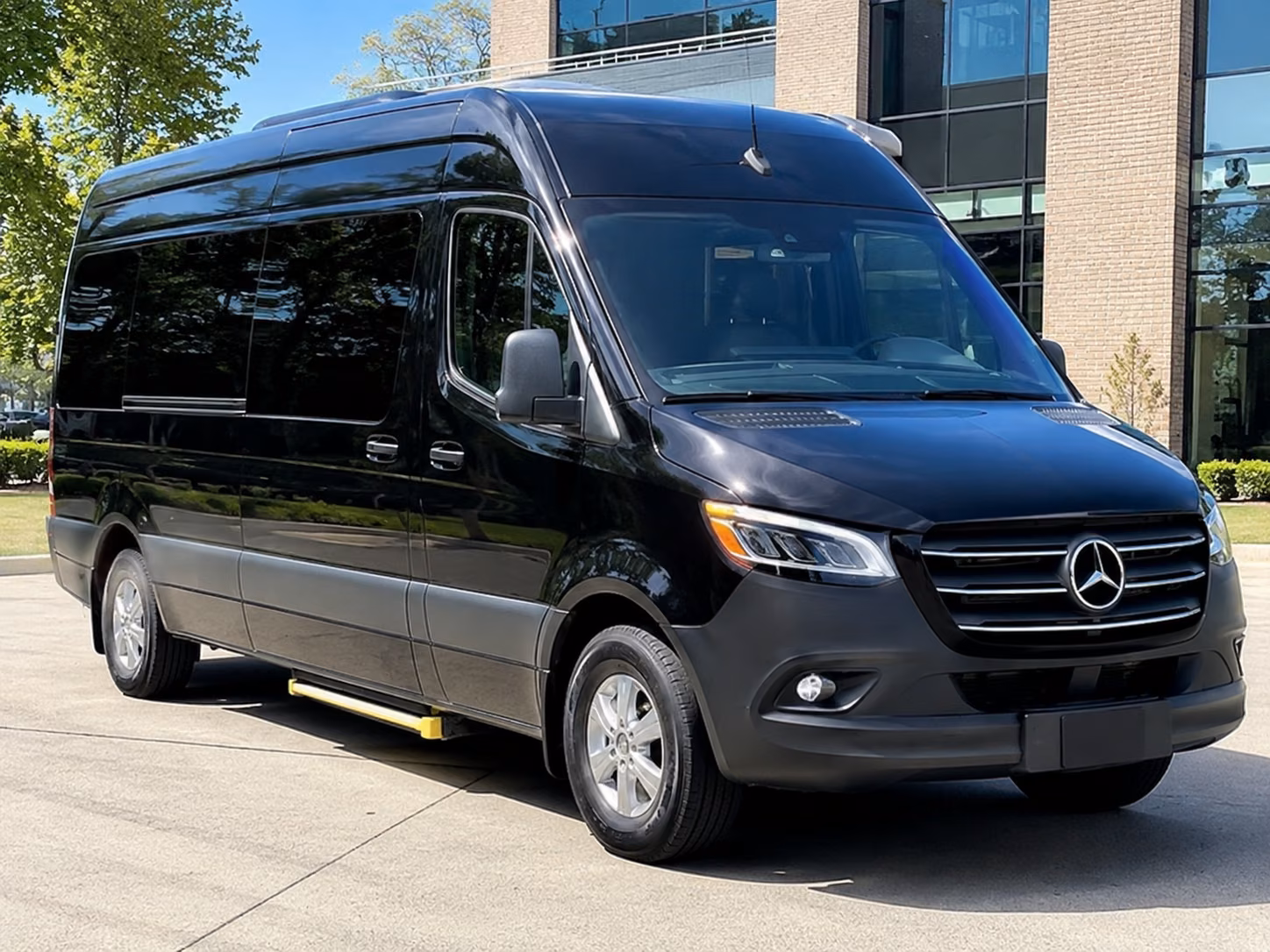 book your memphis prom bus early for the best selection
